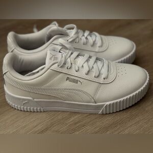 Women’s Puma Platform Sneakers- New without Tags